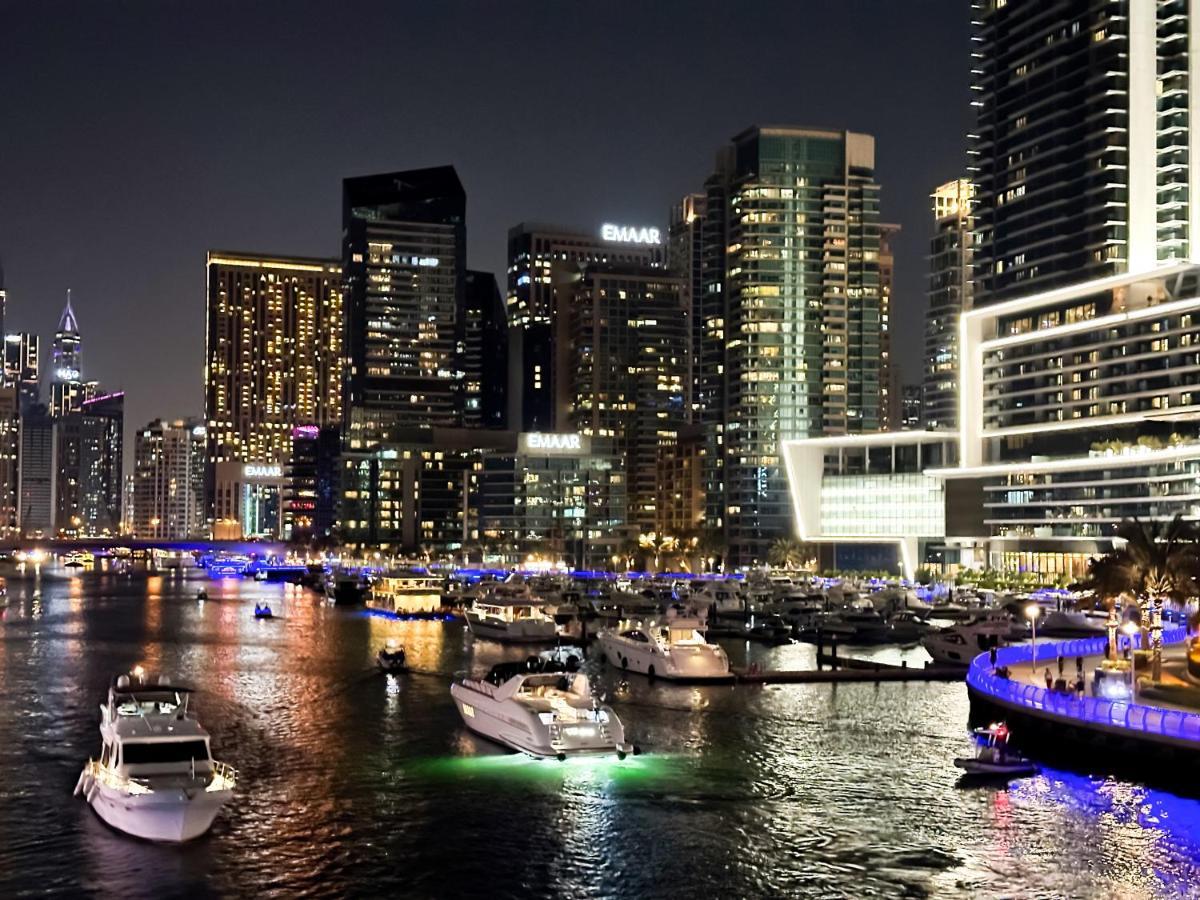 Vida Dubai Marina & Yacht Club , Hotel And Residences , Luxurious 2Br Exterior foto